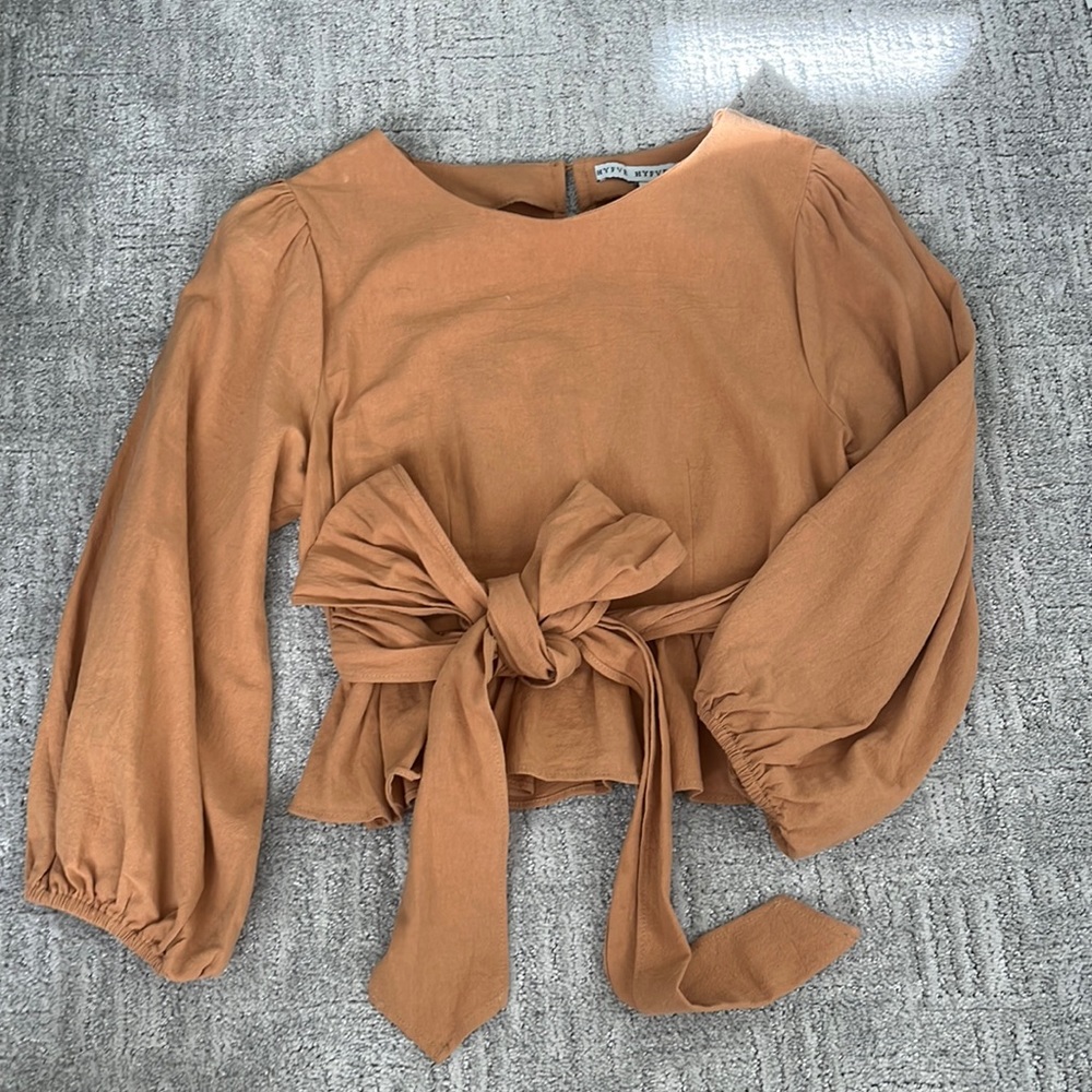 Hyfve tie top